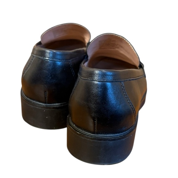 Nordstrom Black Leather Loafers Size 9M 1.25" Heel Classic Dark Academia - Picture 8 of 13